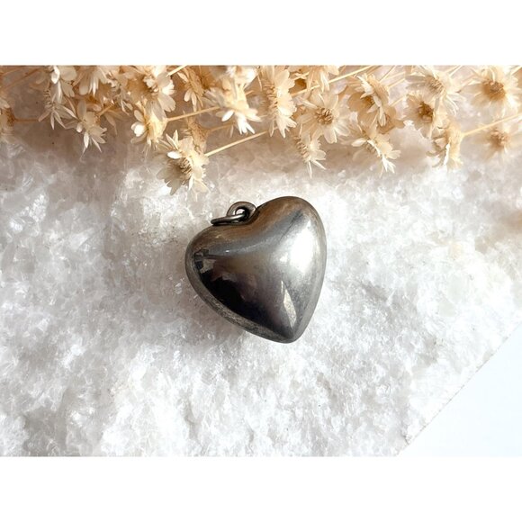 Silver Toned Puffed Heart Vintage Costume Jewelry Pendant | Charm - Picture 2 of 9